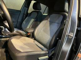 VOLKSWAGEN - T-CROSS - 2023/2024 - Cinza - R$ 129.900,00