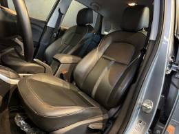 CHEVROLET - TRACKER - 2024/2025 - Prata - R$ 124.900,00