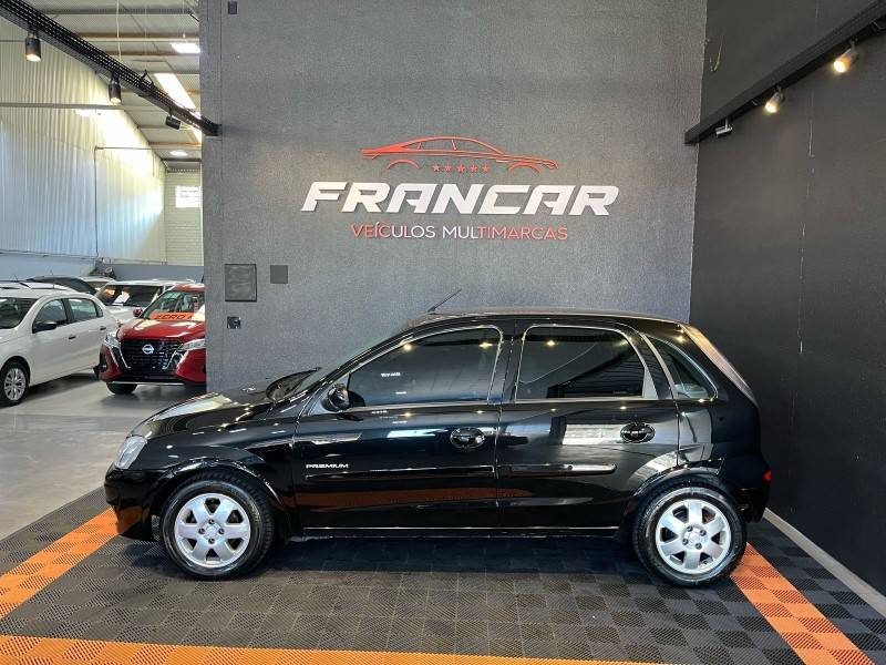 CHEVROLET - CORSA - 2009/2009 - Preta - R$ 29.900,00