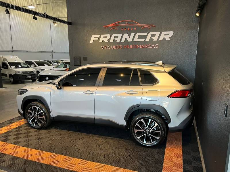 TOYOTA - COROLLA - 2025/2026 - Prata - Sob Consulta