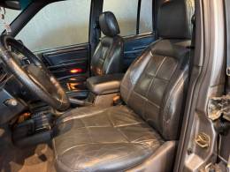 JEEP - GRAND CHEROKEE - 1997/1997 - Prata - R$ 45.900,00