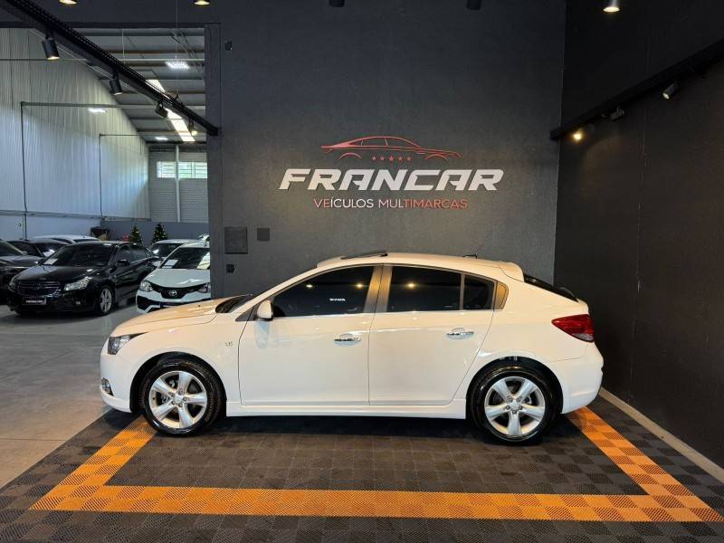 CHEVROLET - CRUZE - 2014/2014 - Branca - R$ 72.900,00