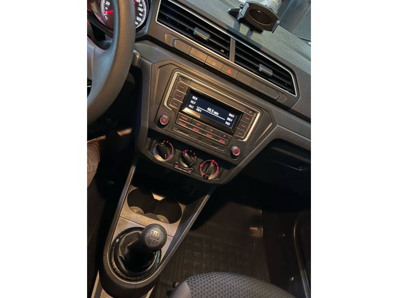 VOLKSWAGEN - GOL - 2016/2017 - Branca - R$ 44.900,00