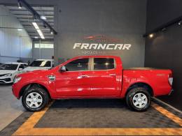 FORD - RANGER - 2012/2013 - Vermelha - R$ 107.900,00