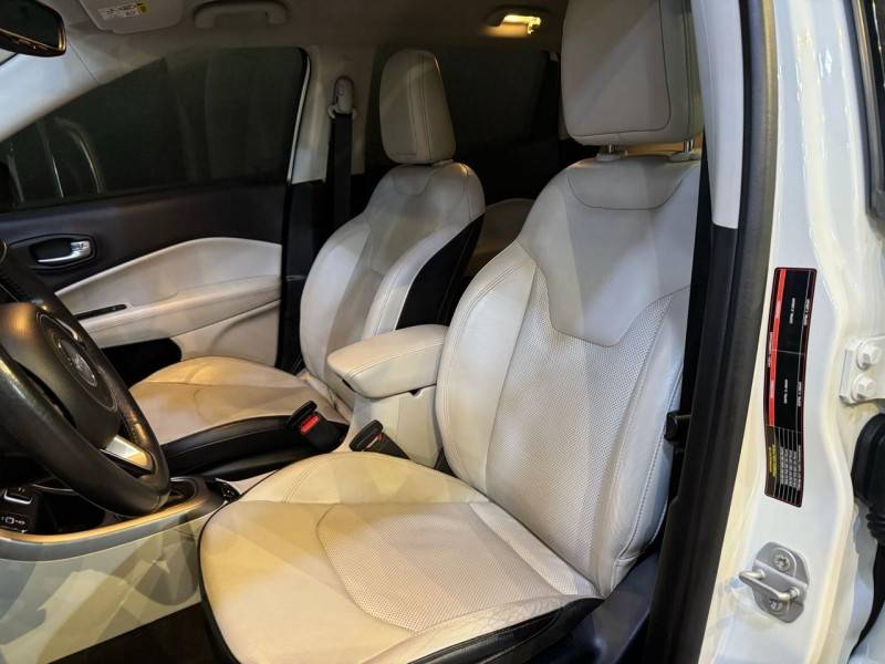 JEEP - COMPASS - 2019/2019 - Branca - R$ 97.900,00
