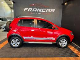 VOLKSWAGEN - CROSSFOX - 2010/2011 - Vermelha - R$ 44.900,00