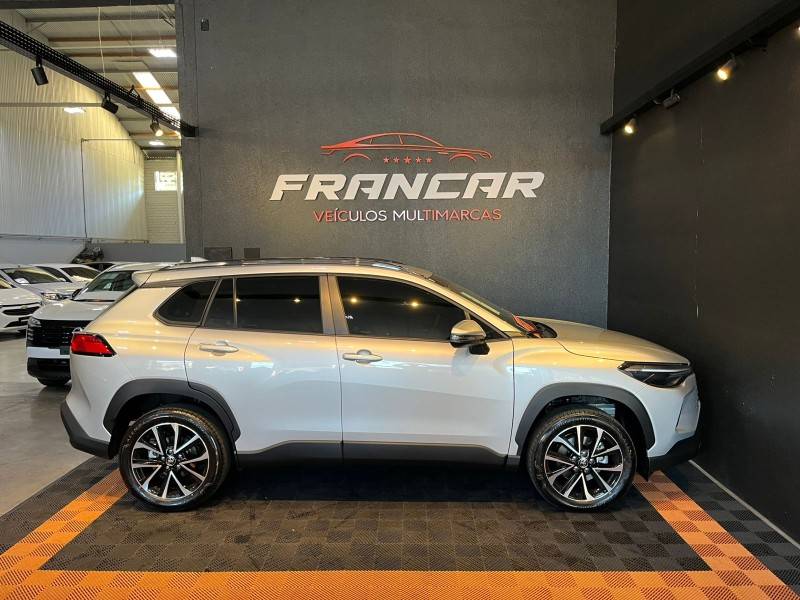 TOYOTA - COROLLA - 2025/2026 - Prata - Sob Consulta