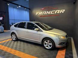 FORD - FOCUS - 2011/2012 - Prata - R$ 42.900,00