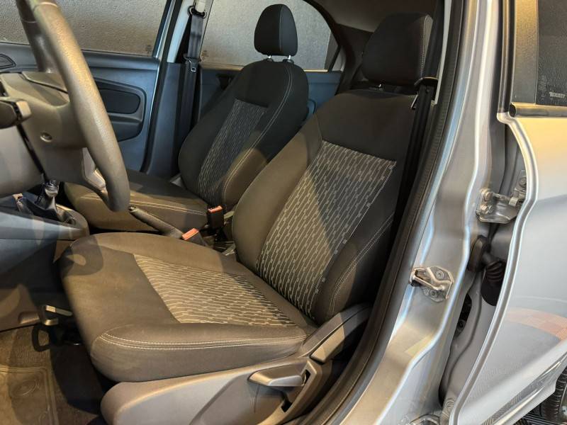 FORD - KA - 2018/2019 - Prata - R$ 48.900,00