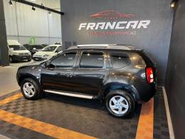 RENAULT - DUSTER - 2012/2013 - Preta - R$ 54.900,00
