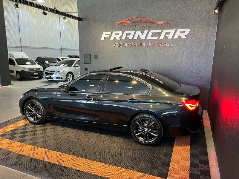 BMW - 328I - 2016/2017 - Preta - R$ 146.900,00