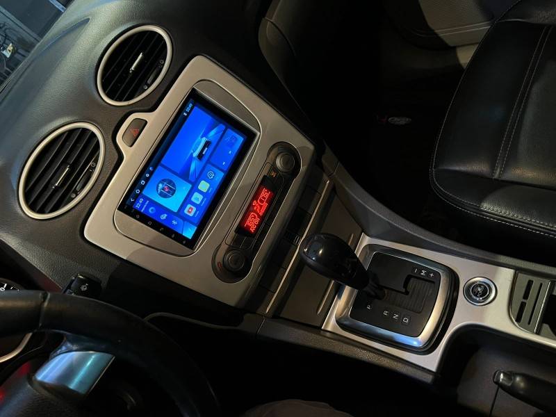 FORD - FOCUS - 2012/2013 - Azul - R$ 43.900,00