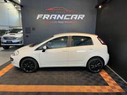 FIAT - PUNTO - 2013/2013 - Branca - R$ 42.900,00
