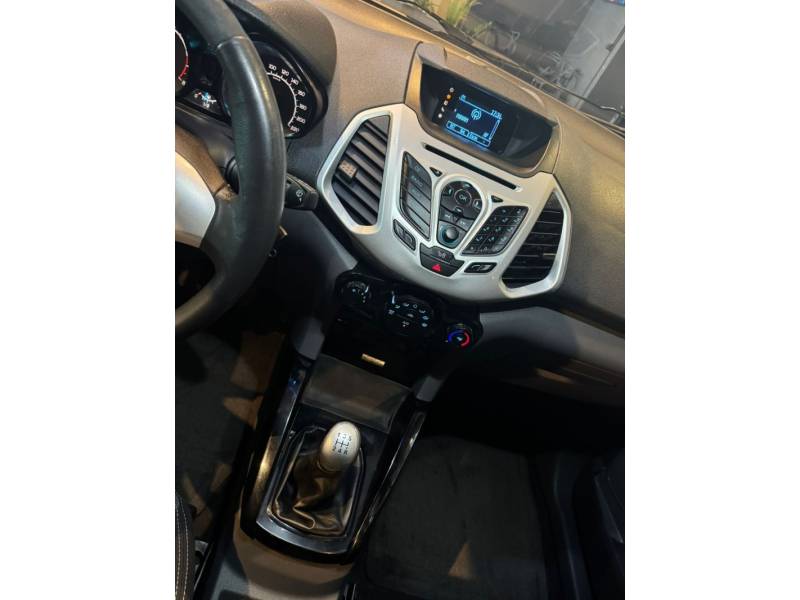 FORD - ECOSPORT - 2012/2013 - Branca - R$ 58.900,00