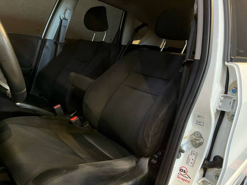 HONDA - FIT - 2012/2013 - Branca - R$ 59.900,00