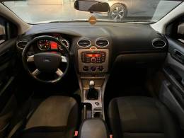 FORD - FOCUS - 2013/2013 - Branca - R$ 47.900,00