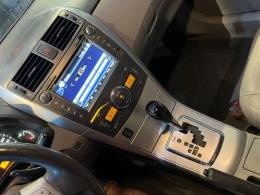 TOYOTA - COROLLA - 2011/2012 - Preta - R$ 66.900,00