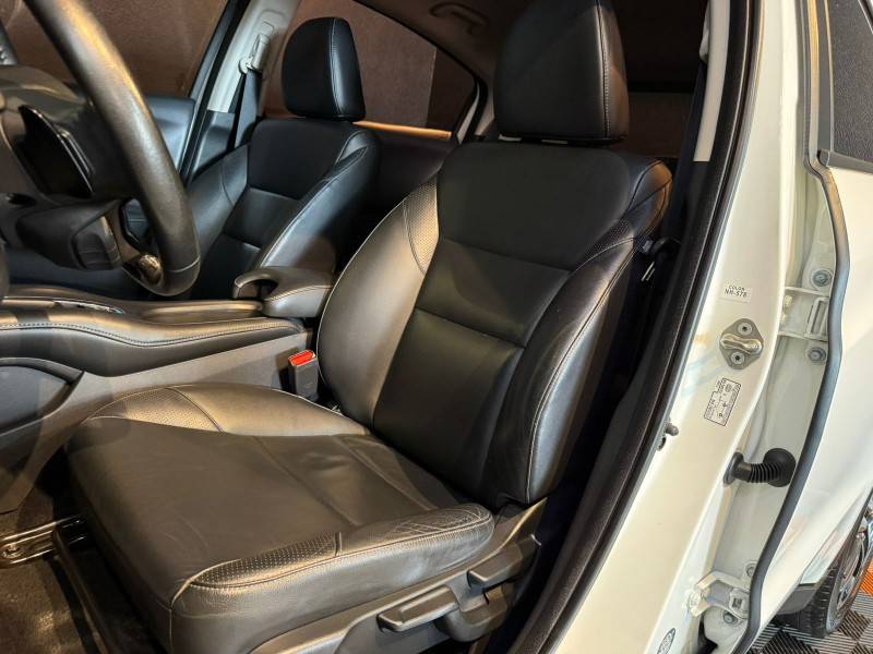 HONDA - HR-V - 2018/2018 - Branca - R$ 98.900,00