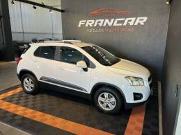 CHEVROLET - TRACKER - 2013/2014 - Branca - R$ 68.900,00