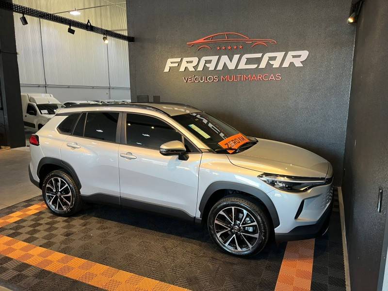 TOYOTA - COROLLA - 2025/2026 - Prata - Sob Consulta