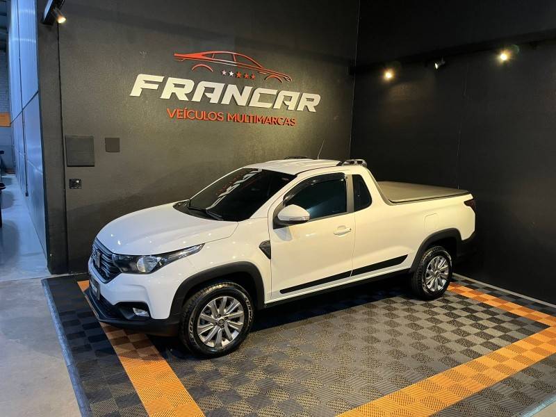 FIAT - STRADA - 2020/2021 - Branca - R$ 83.900,00