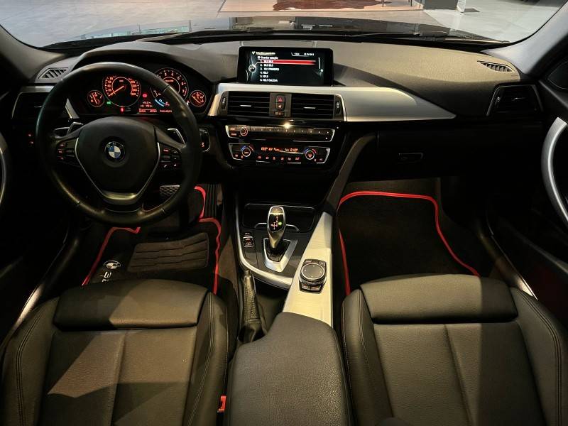 BMW - 328I - 2016/2017 - Preta - R$ 146.900,00