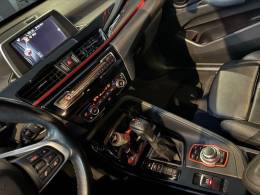 BMW - X1 - 2015/2016 - Preta - R$ 121.900,00