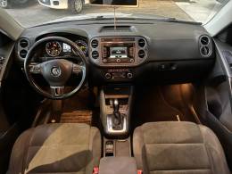 VOLKSWAGEN - TIGUAN - 2011/2012 - Prata - R$ 51.900,00