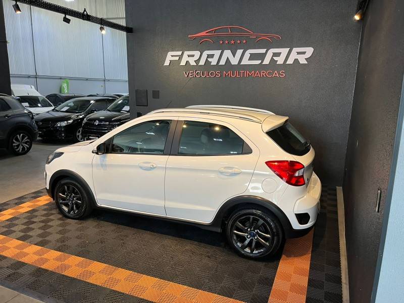 FORD - KA - 2019/2019 - Branca - R$ 57.900,00