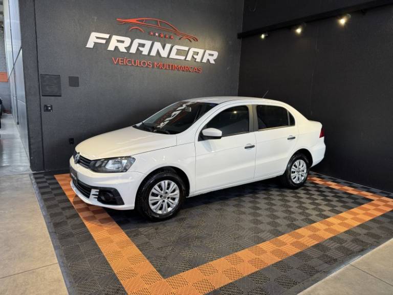 VOLKSWAGEN - VOYAGE - 2017/2017 - Branca - R$ 52.900,00