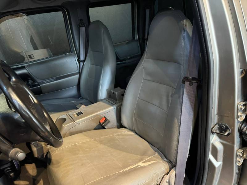 FORD - RANGER - 2002/2003 - Prata - R$ 67.900,00