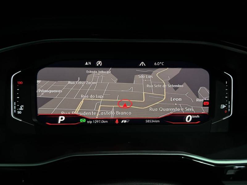 VOLKSWAGEN - JETTA - 2020/2020 - Branca - R$ 132.900,00