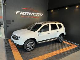 RENAULT - DUSTER - 2017/2018 - Branca - R$ 73.900,00
