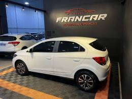 CHEVROLET - ONIX - 2015/2015 - Branca - R$ 57.900,00