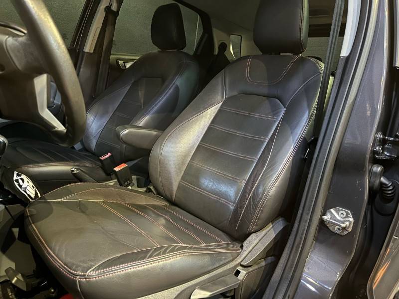 FORD - ECOSPORT - 2012/2013 - Cinza - R$ 59.900,00