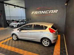 FORD - FIESTA - 2018/2018 - Prata - R$ 62.900,00