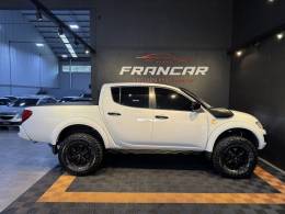 MITSUBISHI - L200 TRITON - 2012/2012 - Branca - R$ 138.900,00