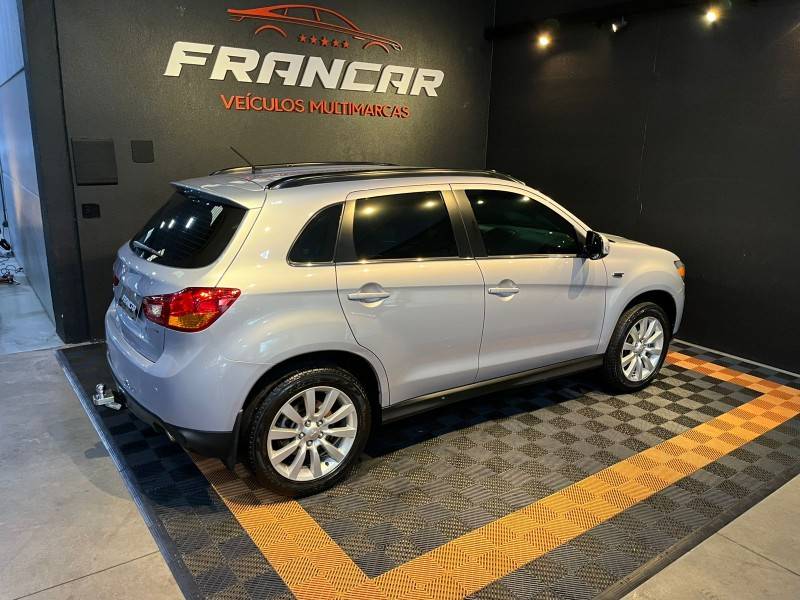 MITSUBISHI - ASX - 2013/2014 - Prata - R$ 76.900,00