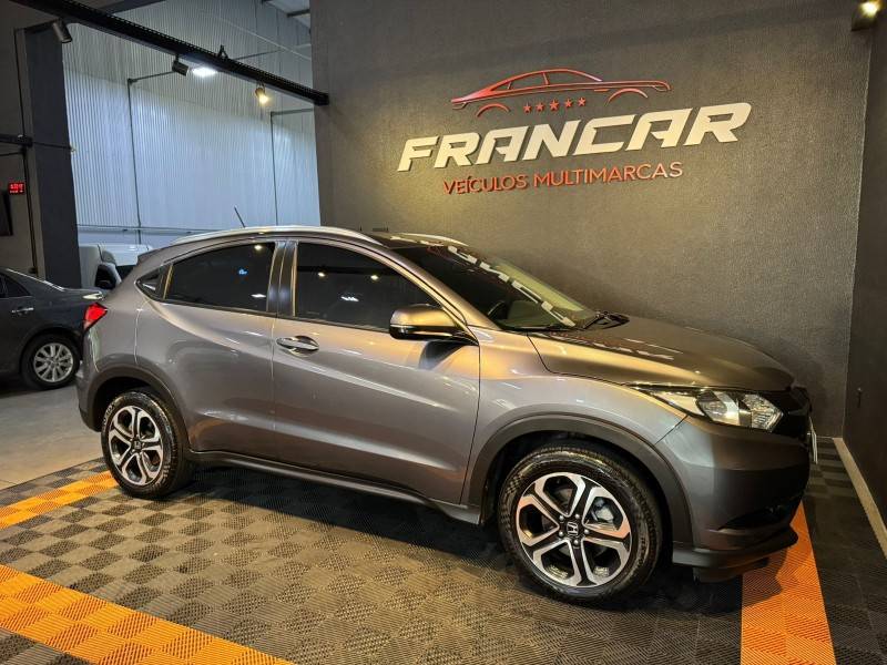 HONDA - HR-V - 2017/2018 - Cinza - R$ 97.900,00