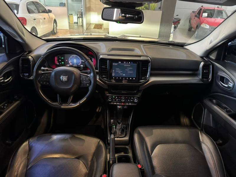 FIAT - TORO - 2021/2022 - Prata - R$ 133.900,00