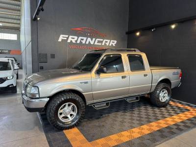 FORD - RANGER - 2002/2003 - Prata - R$ 67.900,00