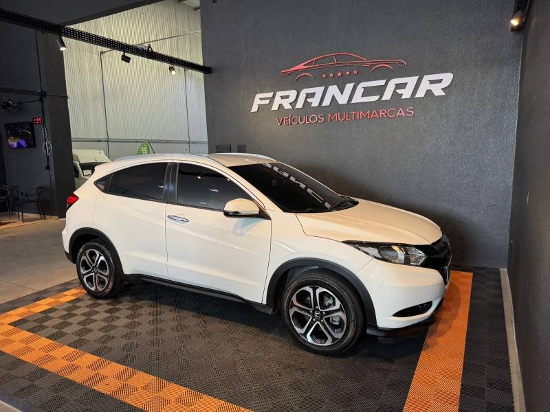 HONDA - HR-V - 2018/2018 - Branca - R$ 98.900,00