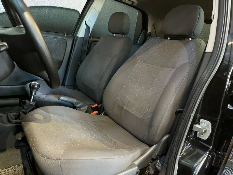 CHEVROLET - CORSA - 2009/2009 - Preta - R$ 29.900,00