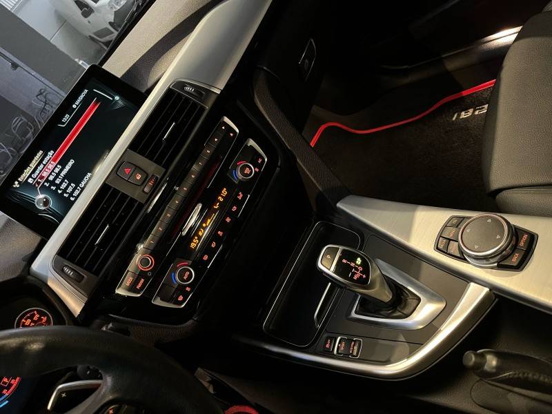 BMW - 328I - 2016/2017 - Preta - R$ 146.900,00