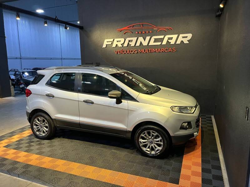 FORD - ECOSPORT - 2012/2013 - Prata - R$ 59.900,00