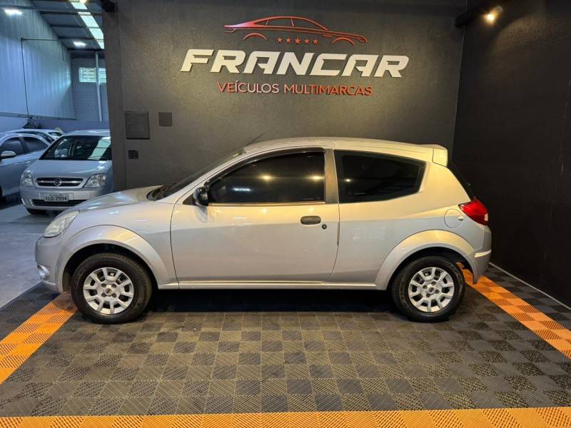 FORD - KA - 2008/2009 - Prata - R$ 21.900,00