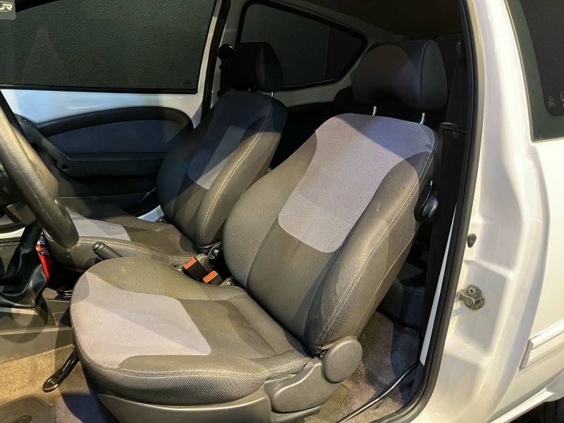 FORD - KA - 2013/2013 - Branca - R$ 32.900,00