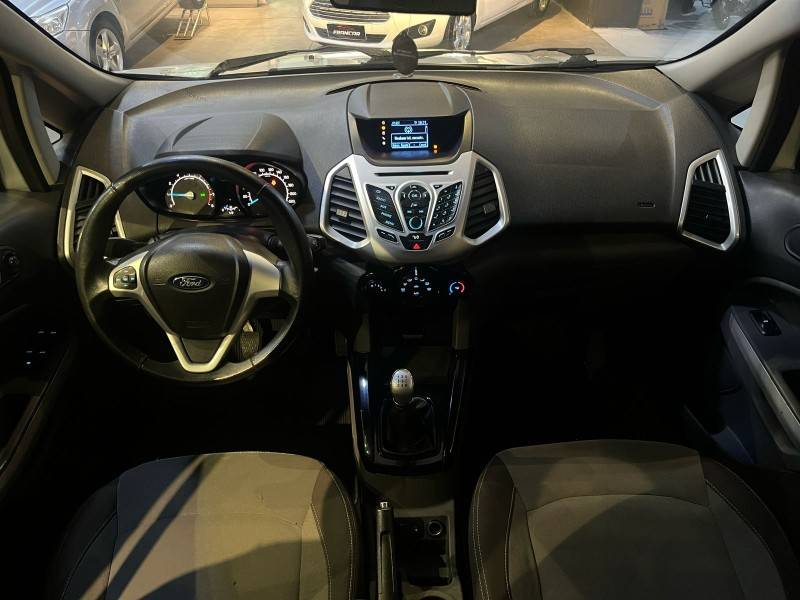 FORD - ECOSPORT - 2012/2013 - Prata - R$ 59.900,00