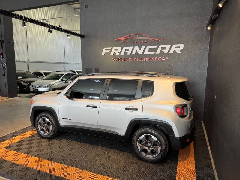 JEEP - RENEGADE - 2015/2016 - Prata - R$ 68.900,00