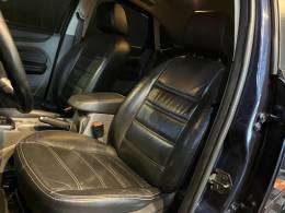 FORD - FOCUS - 2012/2013 - Azul - R$ 41.900,00